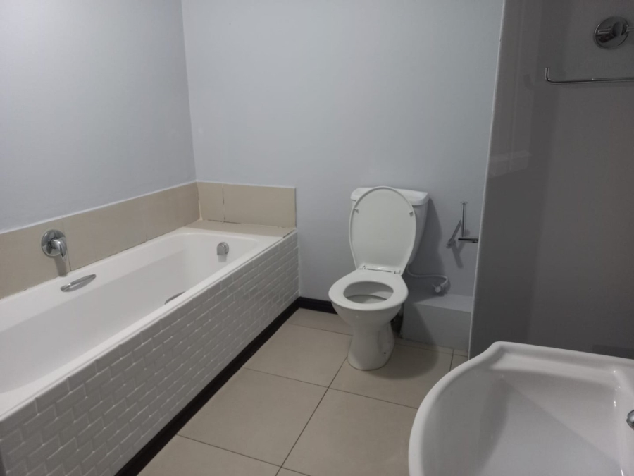 2 Bedroom Property for Sale in Gansbaai Central Western Cape